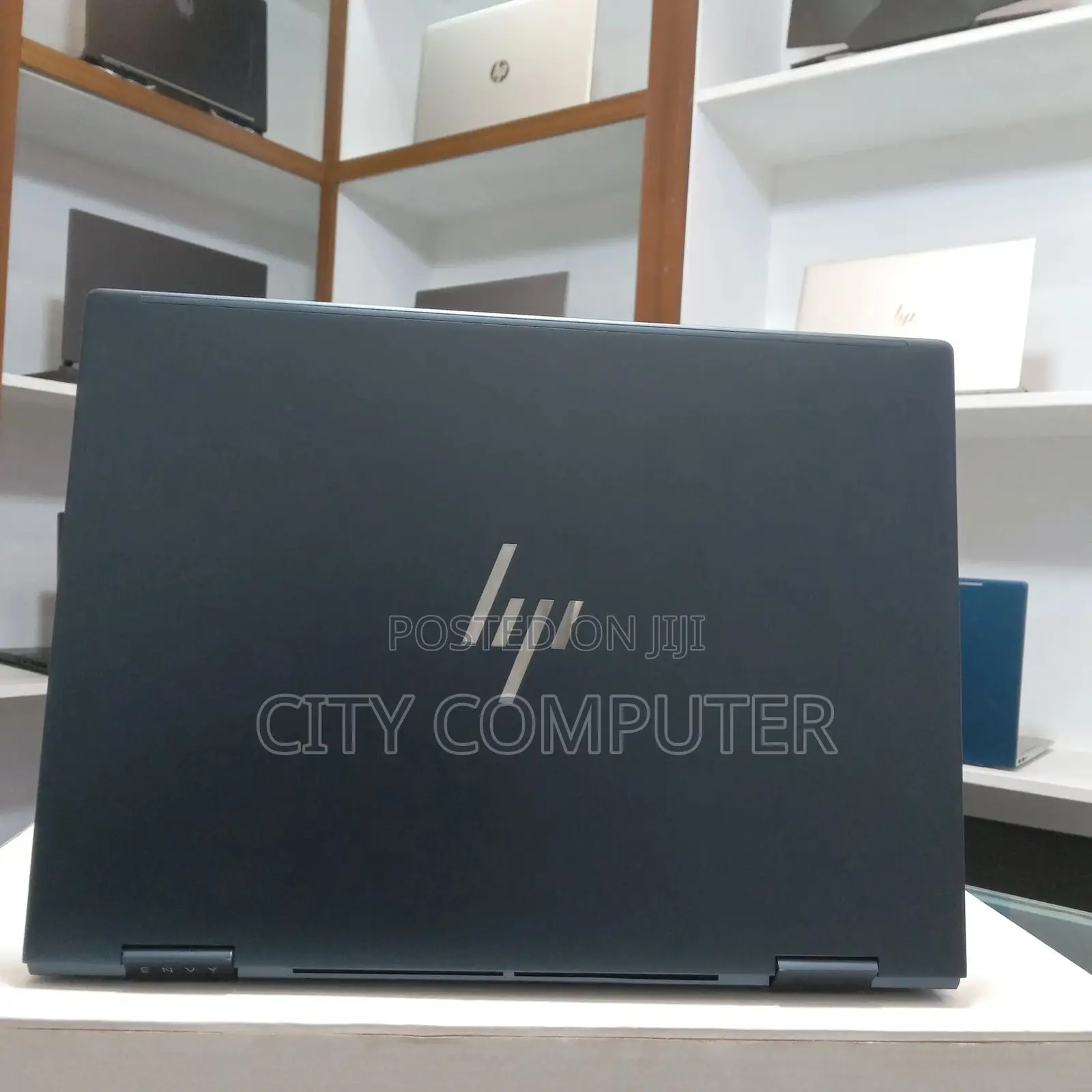 New Laptop HP Envy X360 16GB Intel Core I7 SSD 512GB