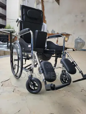Commode Wheelchair∞兕armrests, and Elevating Leg Rests With Flip-Up