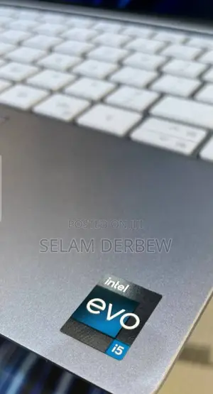 New Laptop Dell XPS 13 9310 8GB Intel Core I5 SSD 512GB