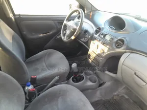 Toyota Yaris 2001 Blue