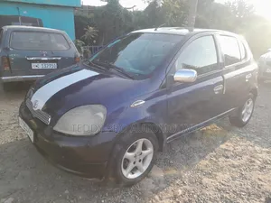 Toyota Yaris 2001 Blue