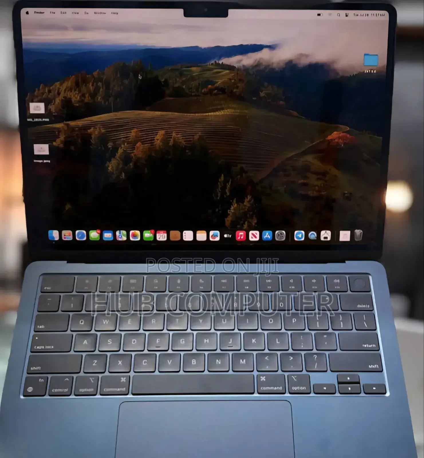 New Laptop Apple MacBook Air 2022 M2 8GB Apple M2 SSD 256GB