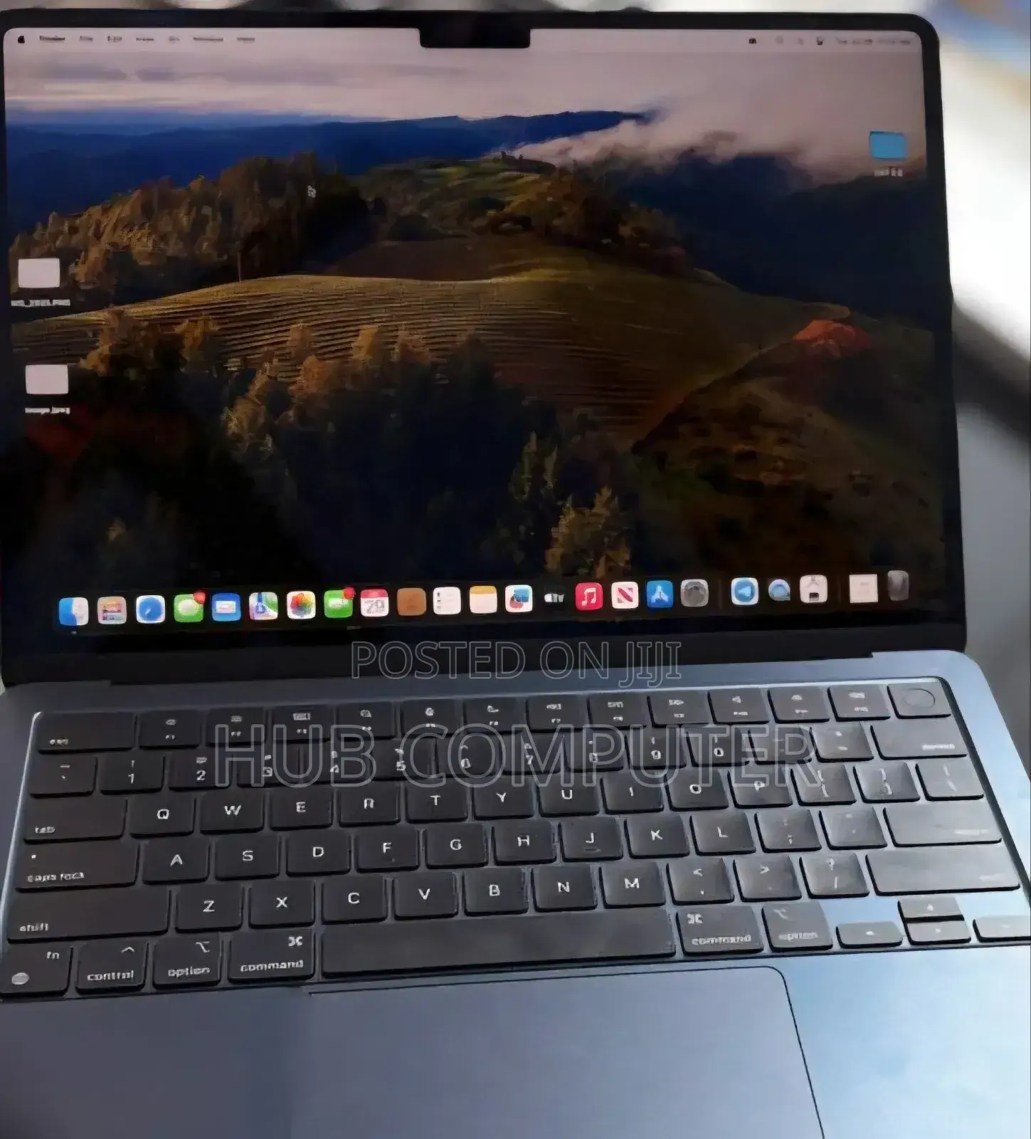 New Laptop Apple MacBook Air 2022 M2 8GB Apple M2 SSD 256GB