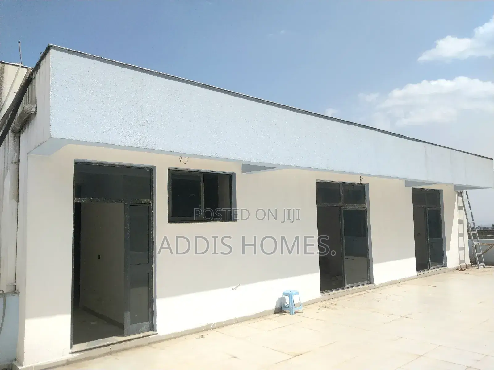 3bdrm Penthouse in Bole for rent