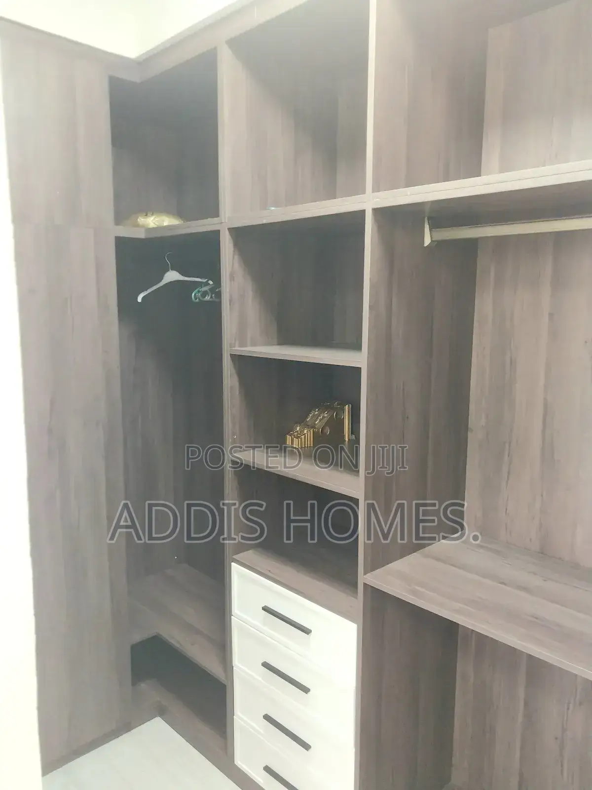 3bdrm Apartment in Bole for rent