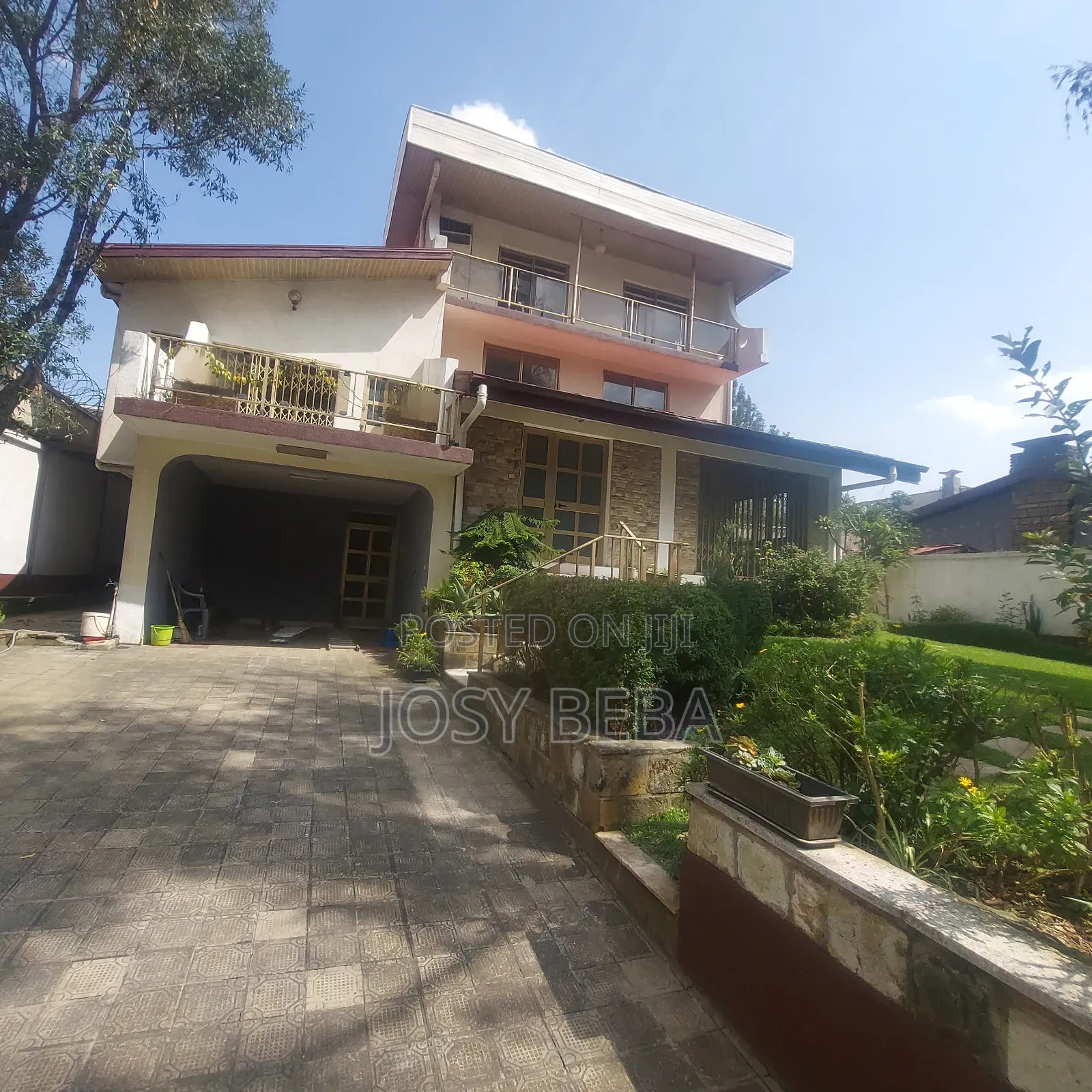 4bdrm House in Bole for rent