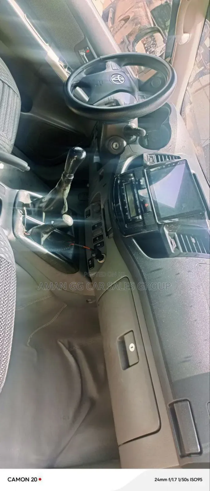 Toyota Hilux 2013 Gray