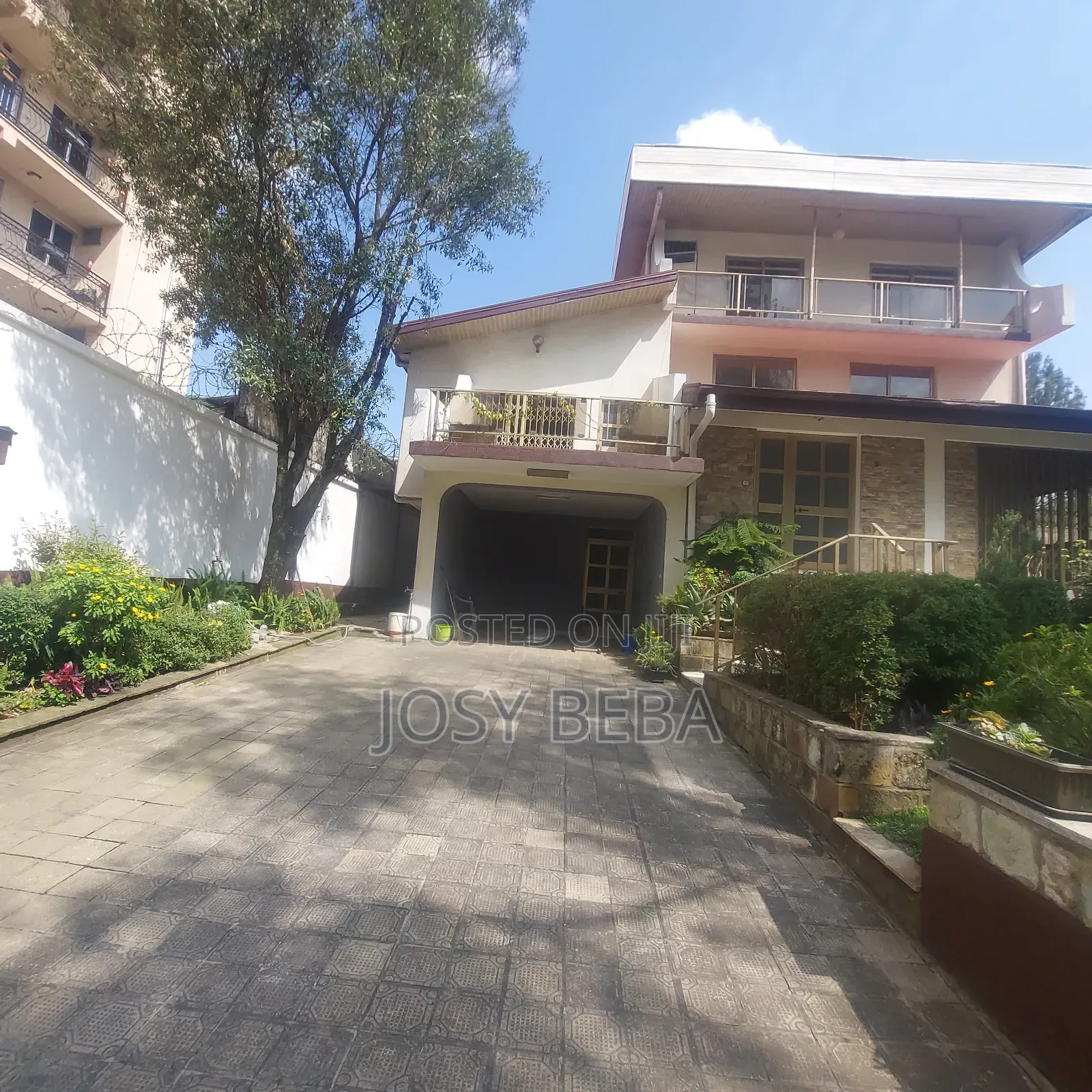 4bdrm House in Bole for rent