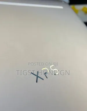 New Laptop Dell XPS 13 8GB Intel Core I5 SSD 512GB