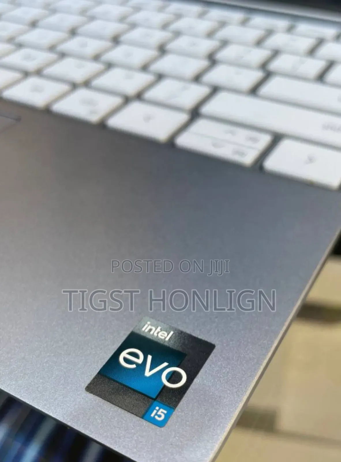 New Laptop Dell XPS 13 8GB Intel Core I5 SSD 512GB