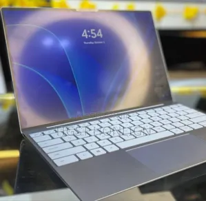 Photo - New Laptop Dell XPS 13 8GB Intel Core I5 SSD 512GB