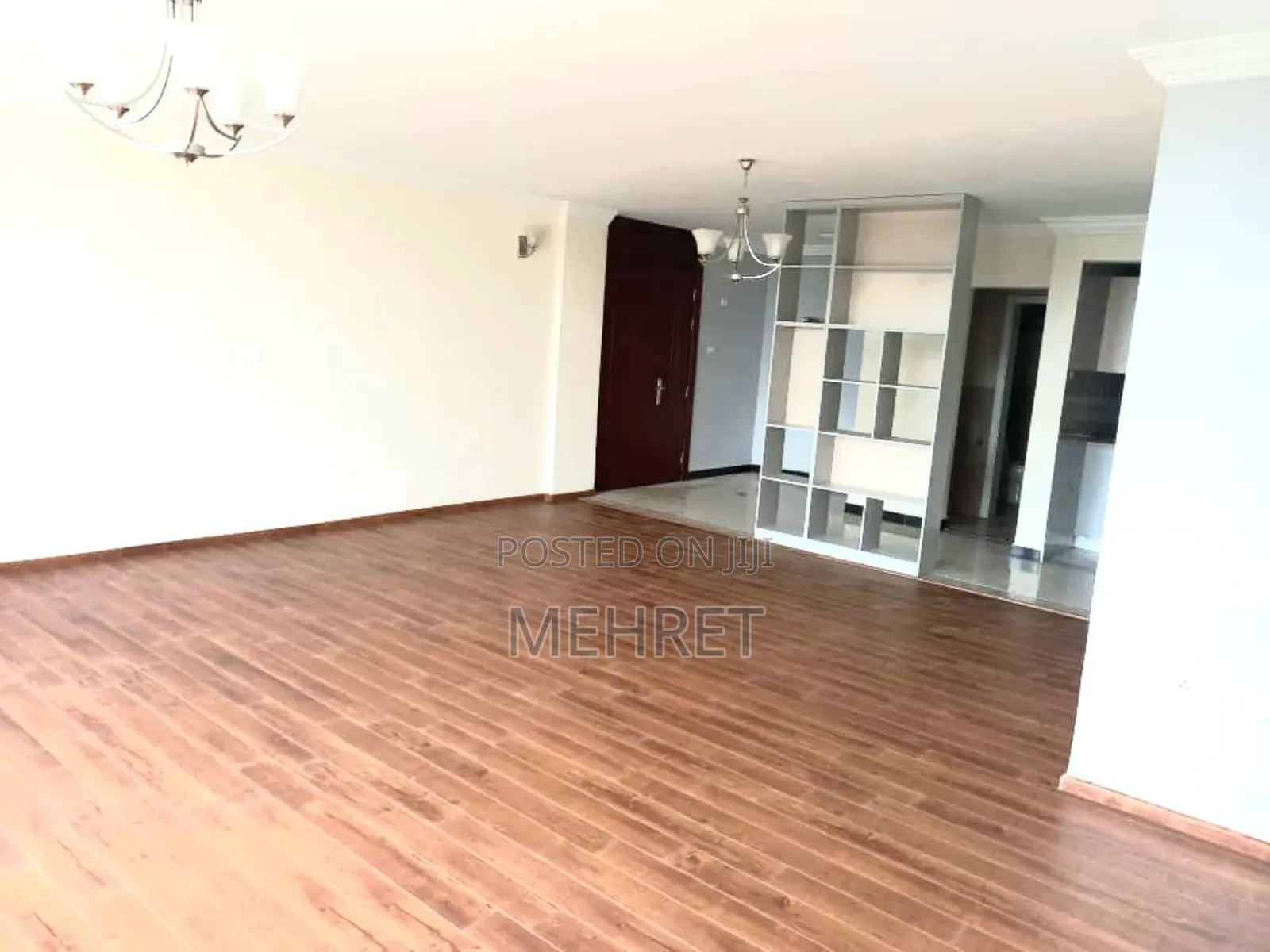 1bdrm Apartment In ጃምቦ, Arada For Sale