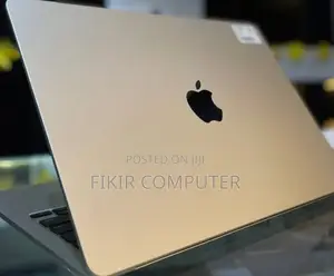 New Laptop Apple MacBook Air 2022 M2 8GB Apple M2 SSD 256GB