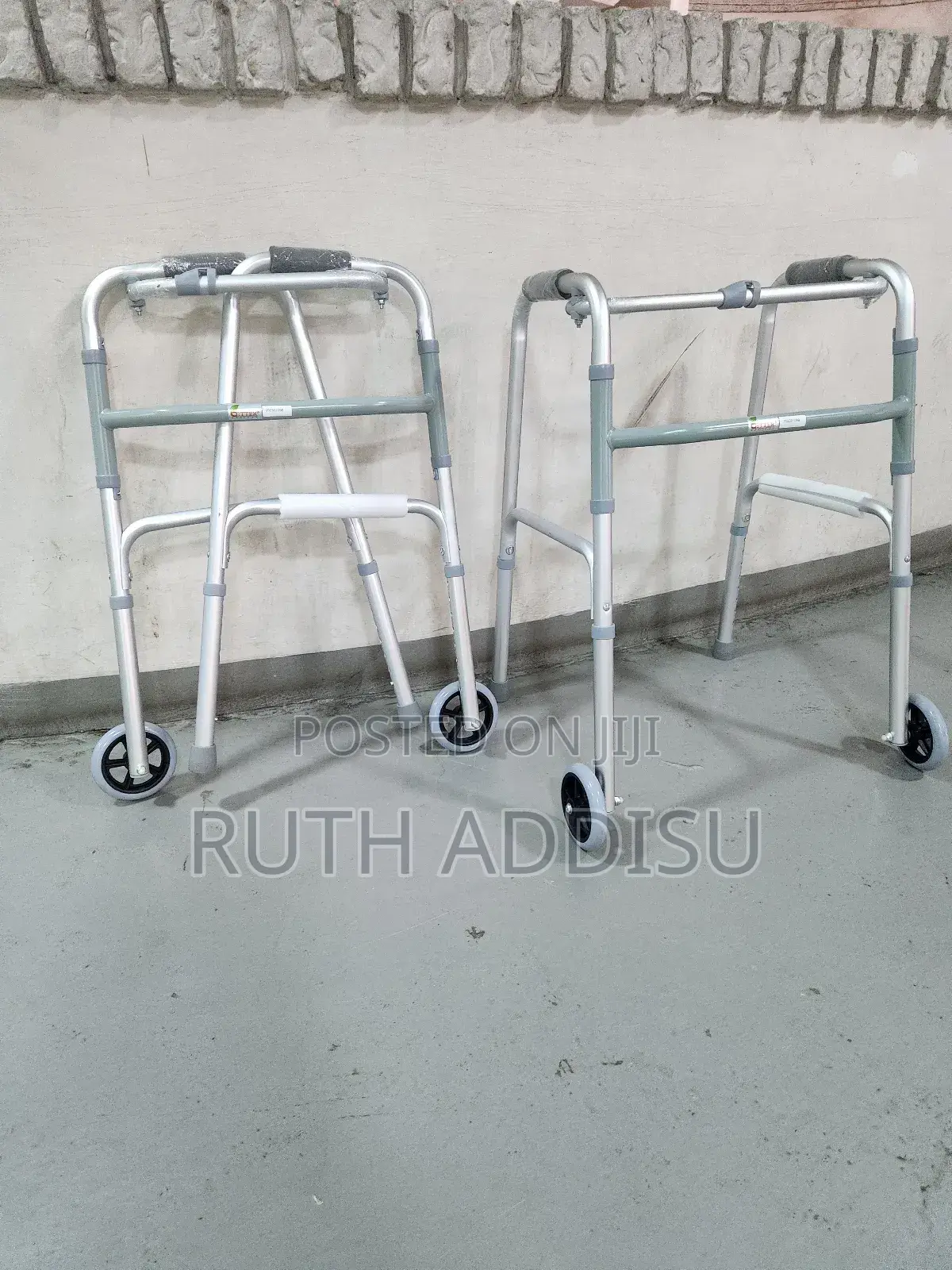 Medical Walker段的colapsable Walker鳵的medical Walker肢啊almunium Walker