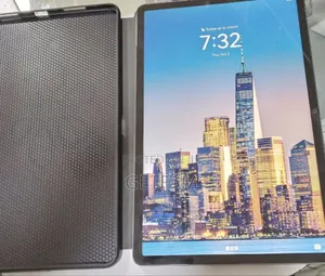 New Hipstreet Nomad 9 8 GB Silver