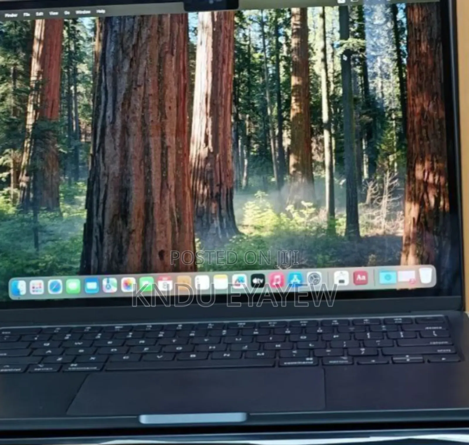 New Laptop Apple MacBook 16GB Apple M3 SSD 256GB