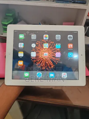 Apple iPad 2 Wi-Fi 64 GB Silver
