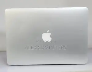 New Laptop Apple MacBook 2015 8GB Intel Core I5 SSD 256GB