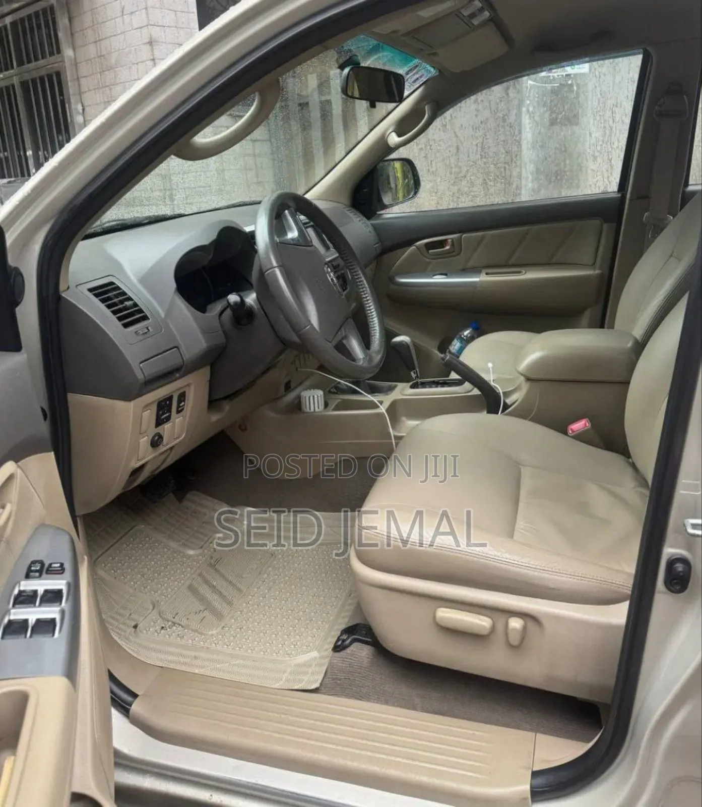 Toyota Hilux 2014 Silver