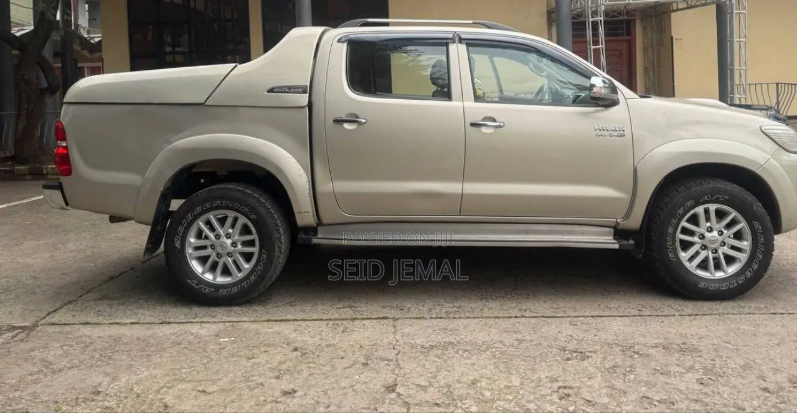 Toyota Hilux 2014 Silver