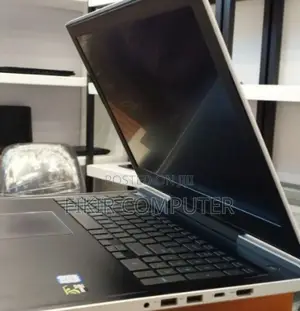 New Laptop HP G71T 8GB Intel Core I7 SSD 1T
