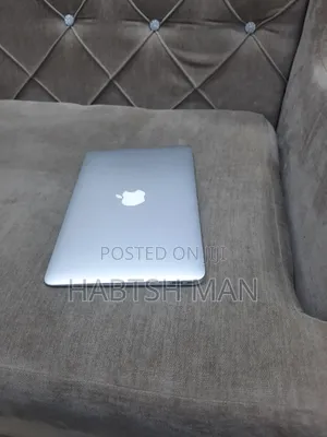 New Laptop Apple MacBook Air 2015 4GB Intel Core I5 SSD 128GB