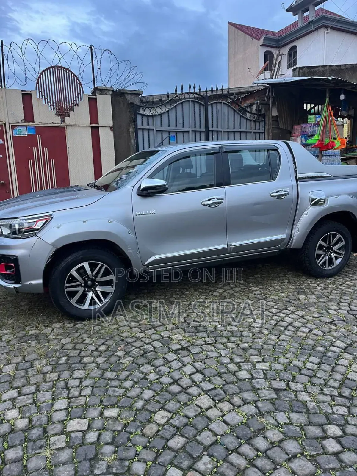 Toyota Hilux Revo Double Cab Deisel 2.4 AWD 2019 Silver