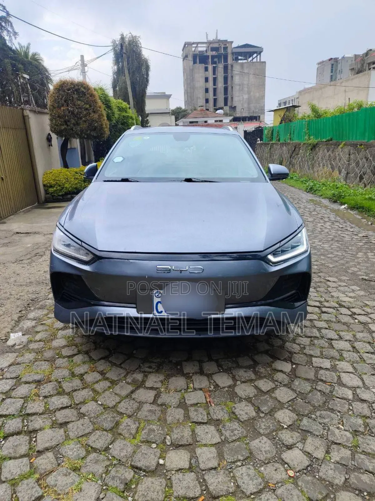 BYD E2 43 kWh 94 hp FWD 2024 Silver