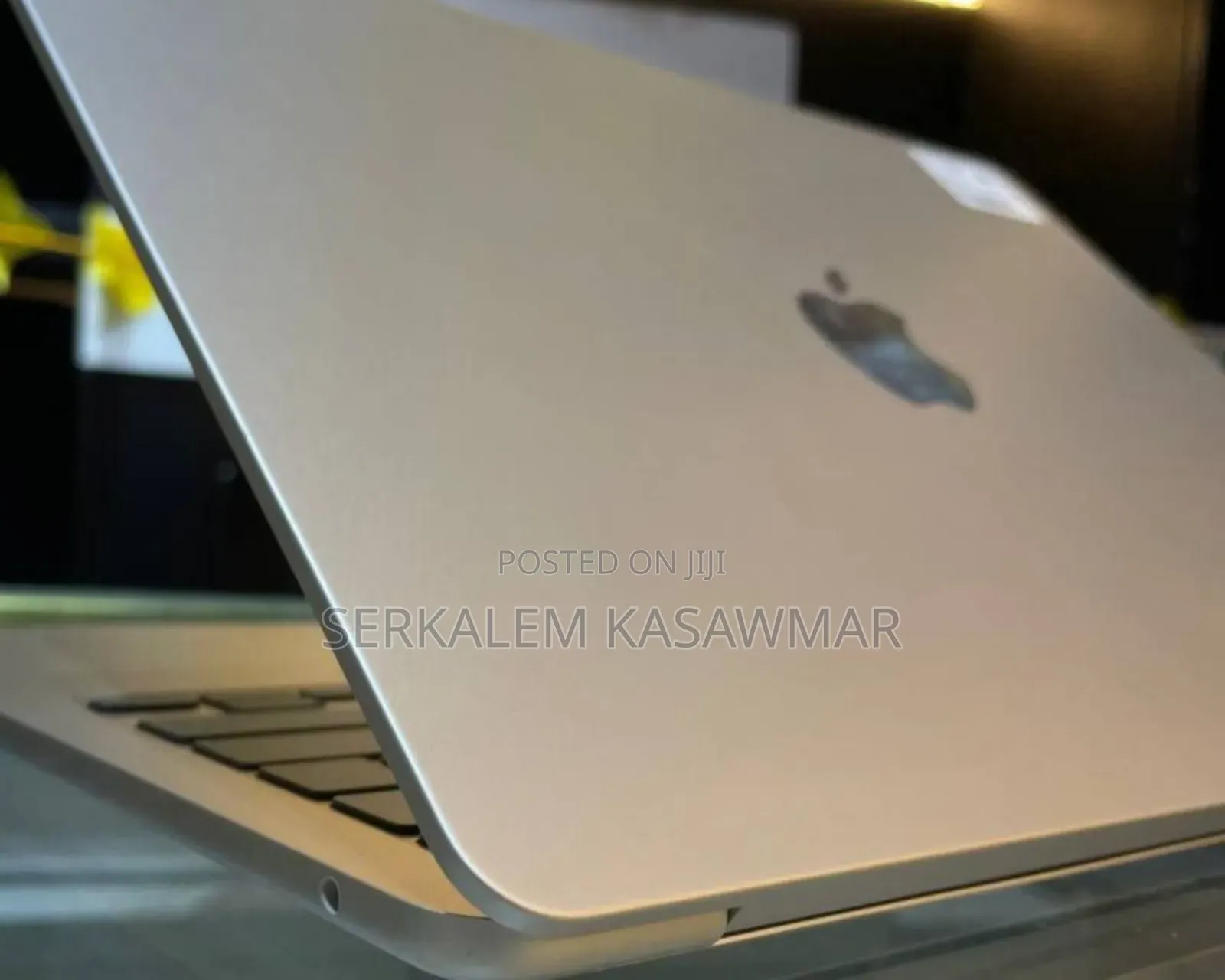 New Laptop Apple MacBook Air 8GB Apple M2 SSD 256GB
