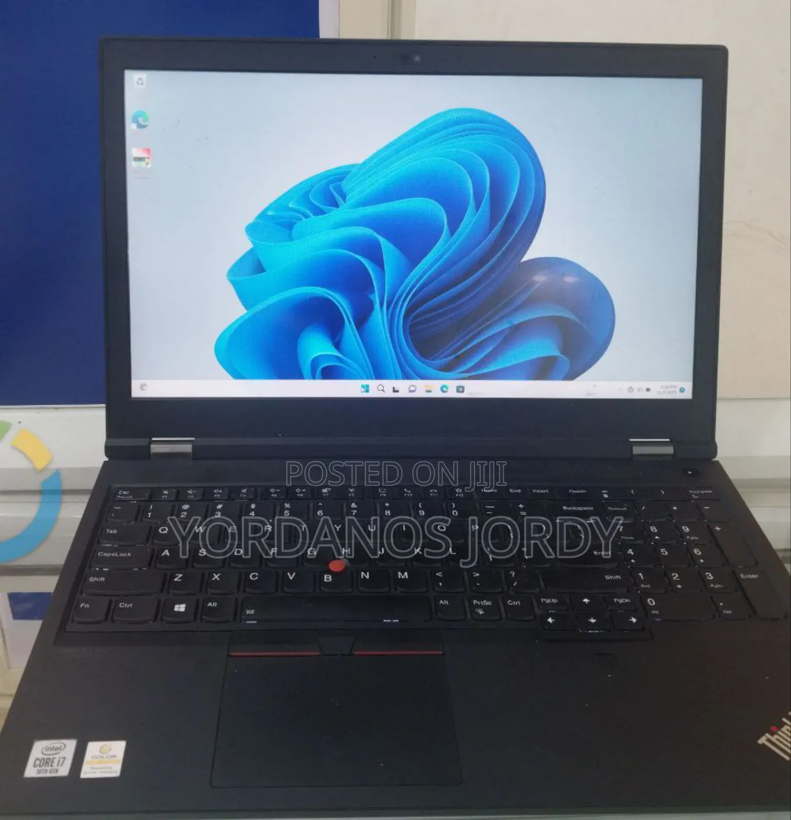 New Laptop Lenovo Thinkpad P15s 16GB Intel Core I7 SSD 256GB
