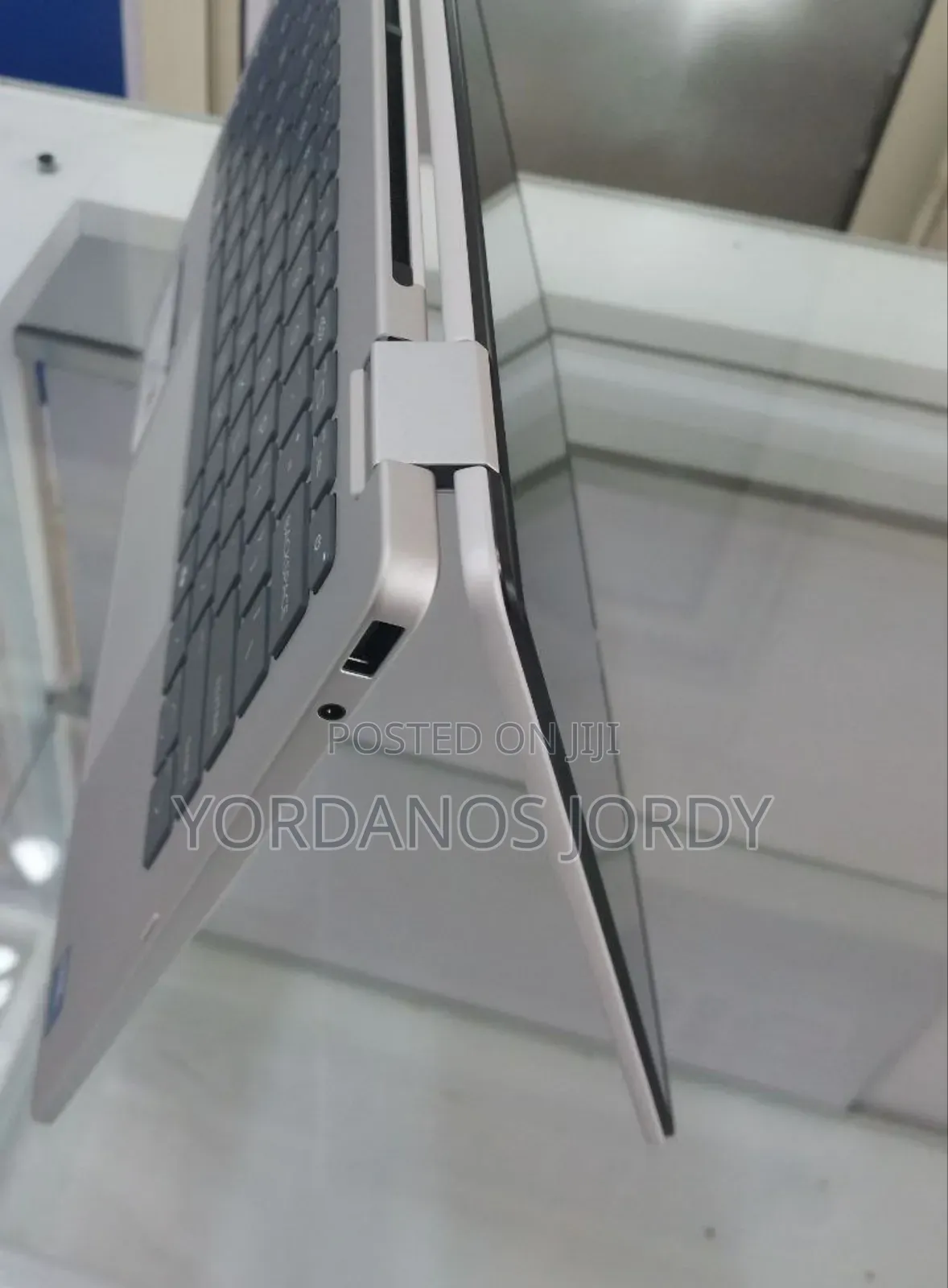 New Laptop HP OmniBook 5 Flip 16GB Intel Core I7 SSD 1T