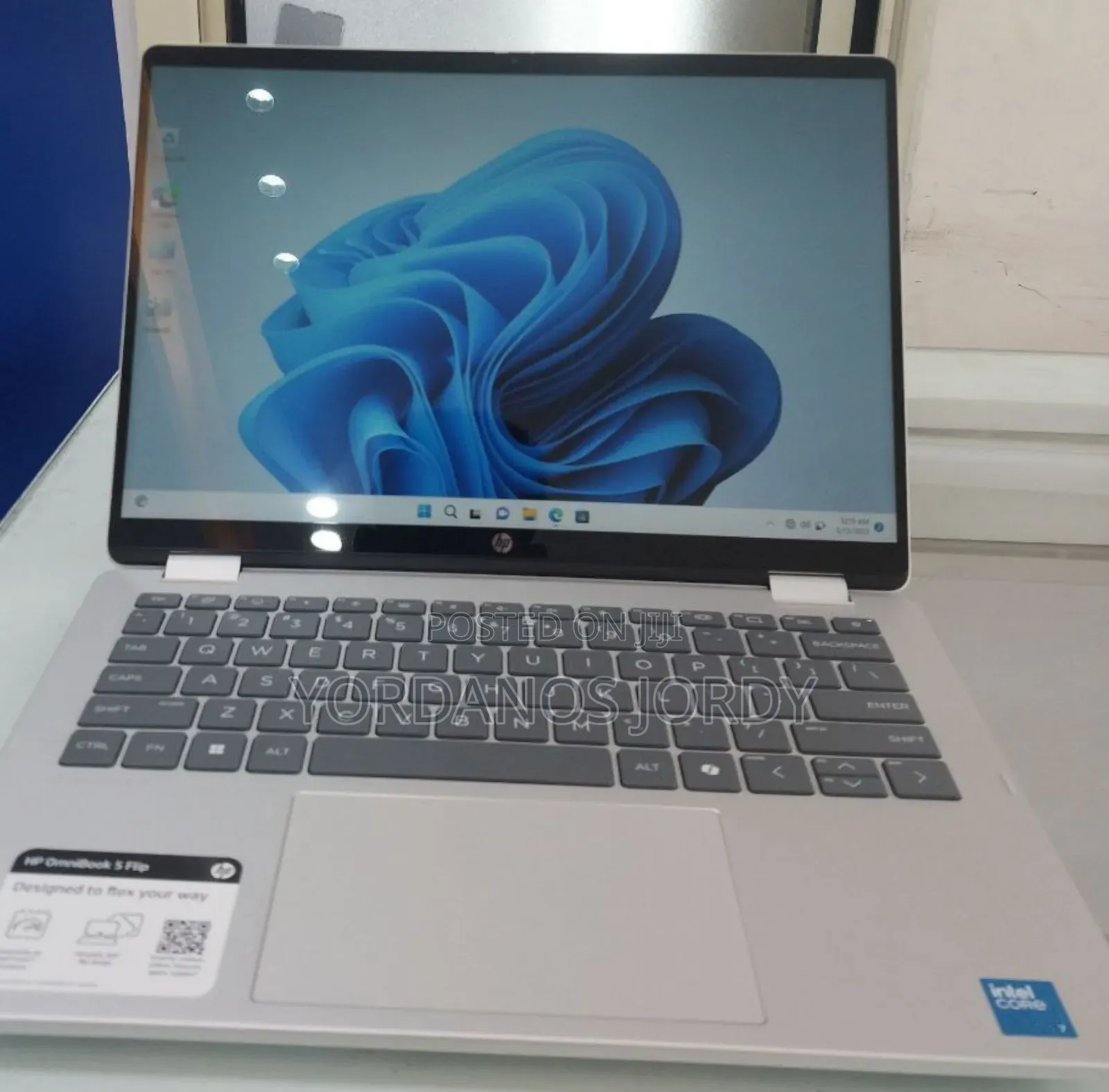 New Laptop HP OmniBook 5 Flip 16GB Intel Core I7 SSD 1T