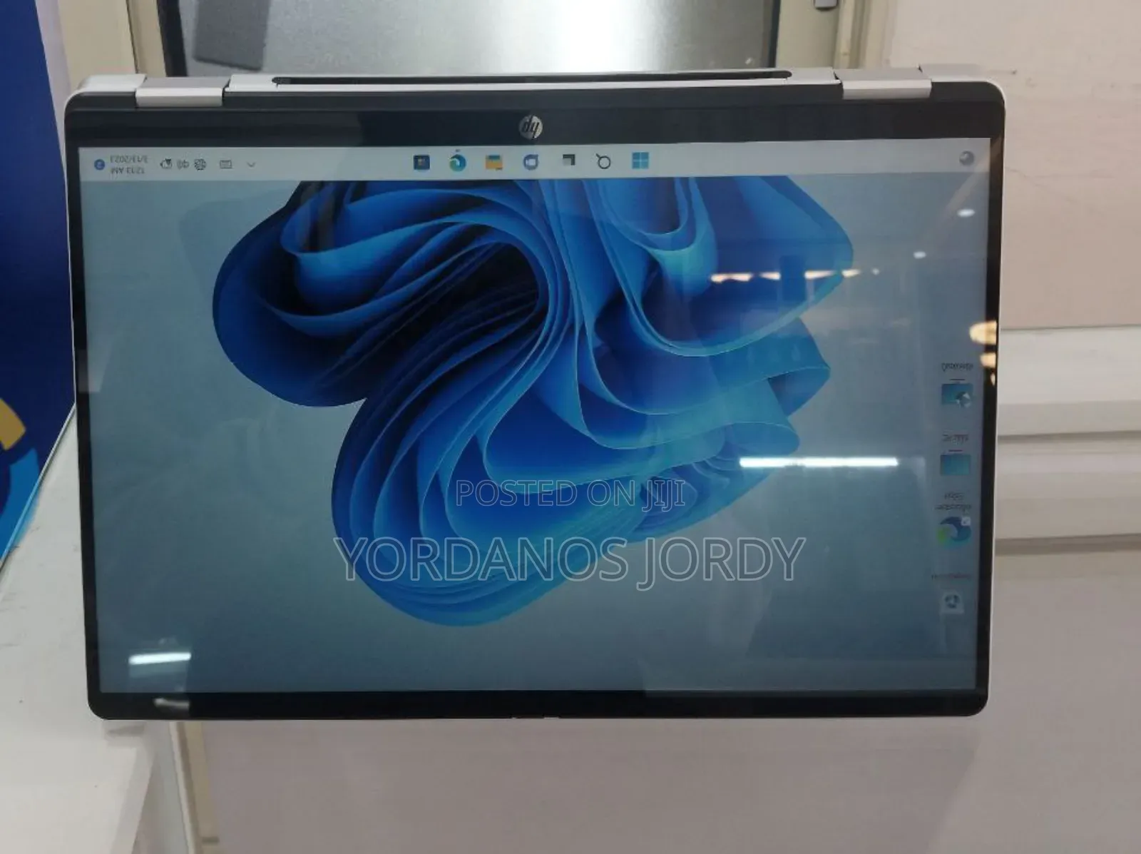 New Laptop HP OmniBook 5 Flip 16GB Intel Core I7 SSD 1T