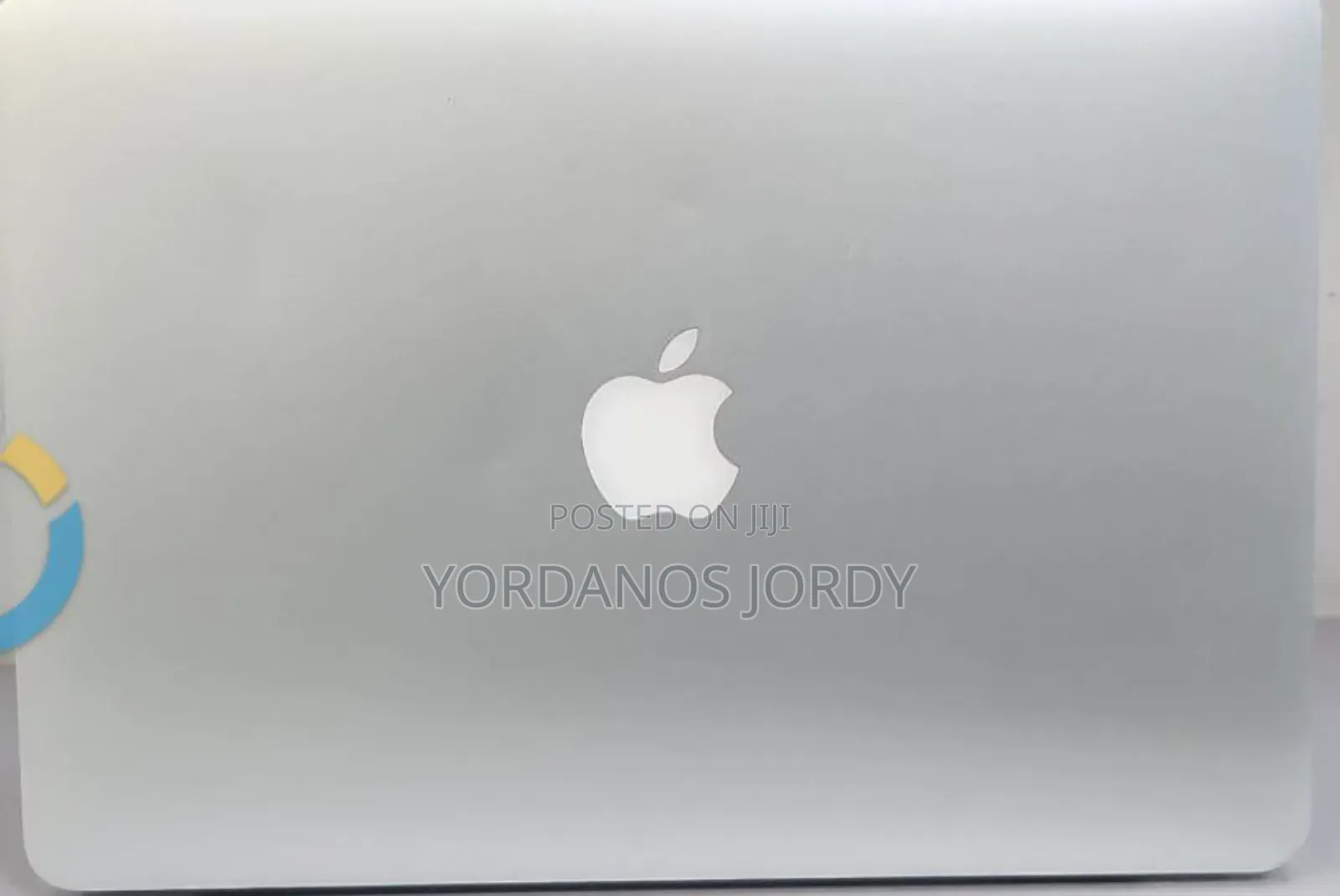 New Laptop Apple MacBook Pro 2015 8GB Intel Core I5 SSD 256GB