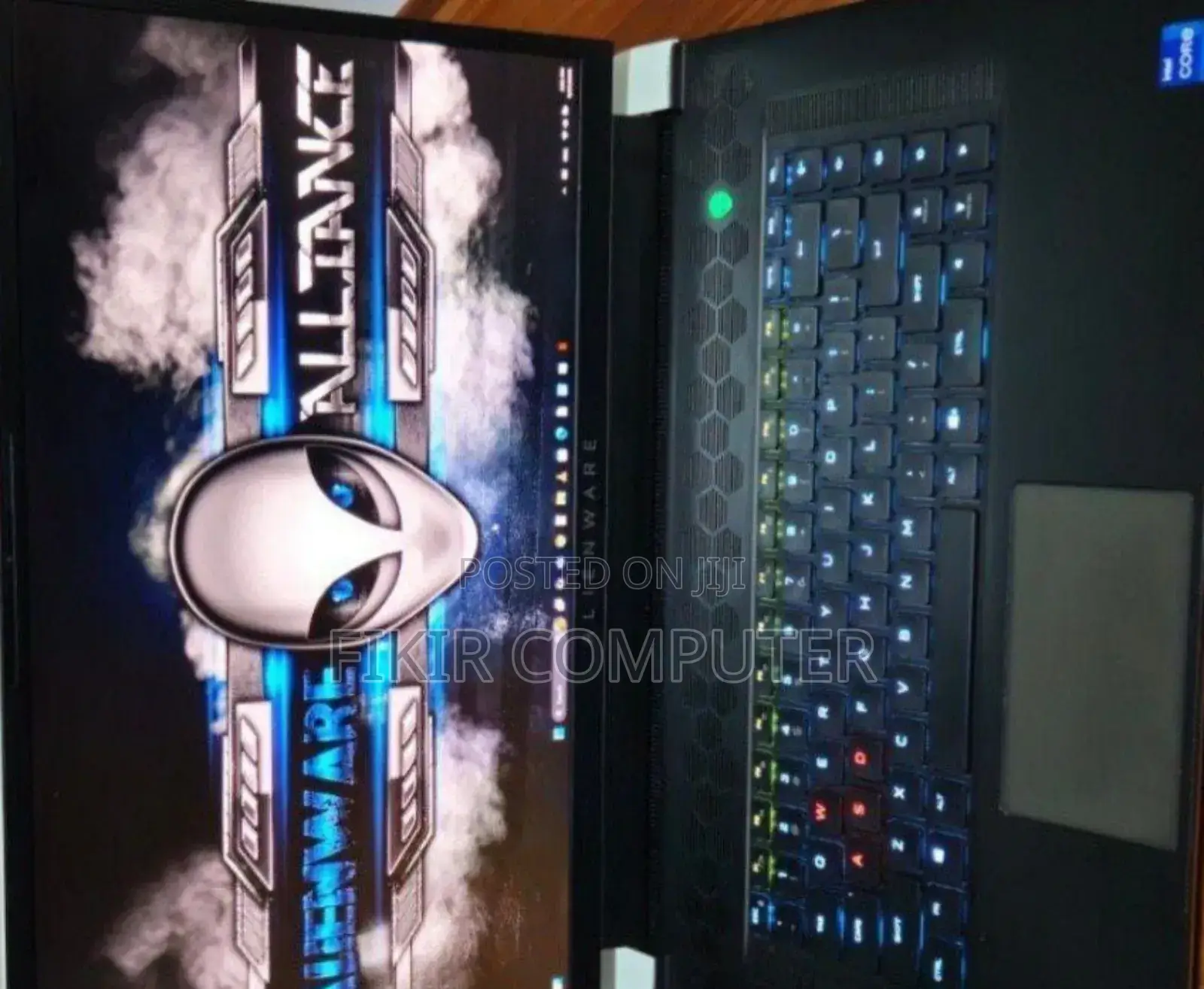 New Laptop Alienware M17x R2 16GB Intel Core I7 SSD 512GB