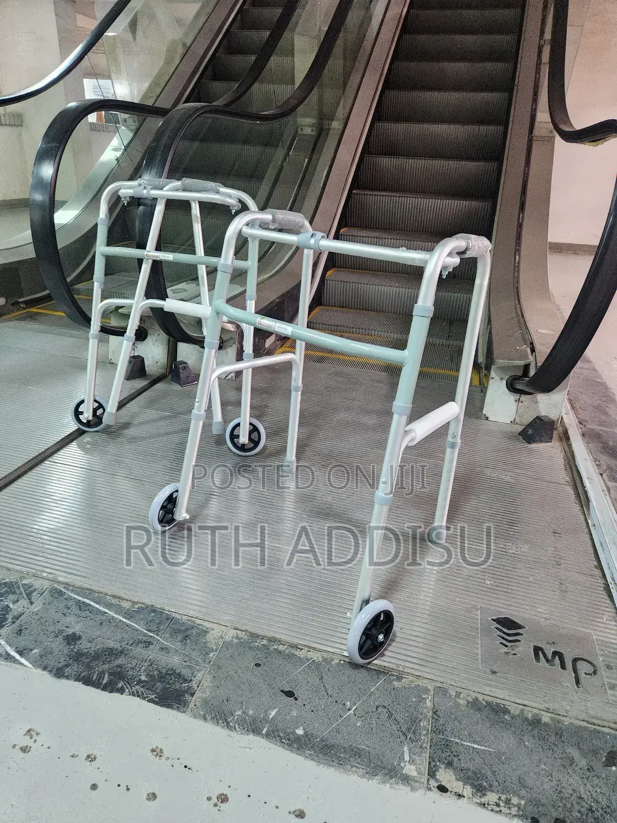 Foldable Walker庫侖walker Almunium老人medical Walker填海foldable Walker New