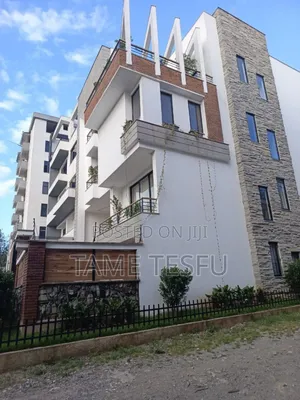 Furnished 8bdrm House in ሀያት, Bole for sale