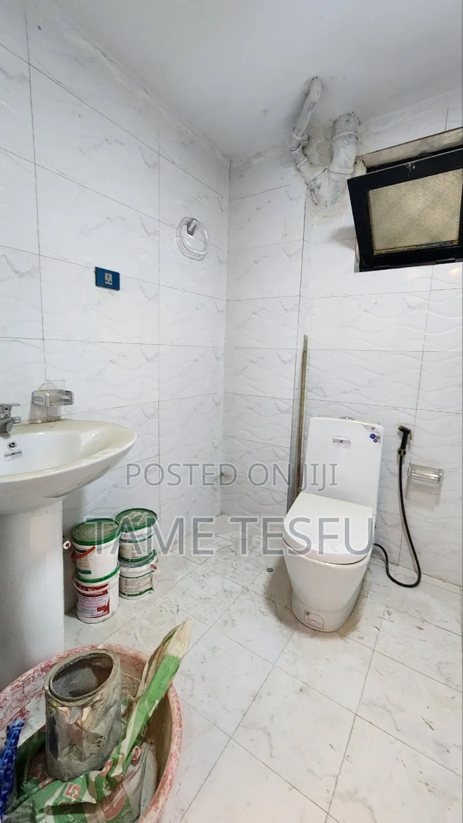 Furnished 2bdrm Villa in ሀያት, Bole for sale