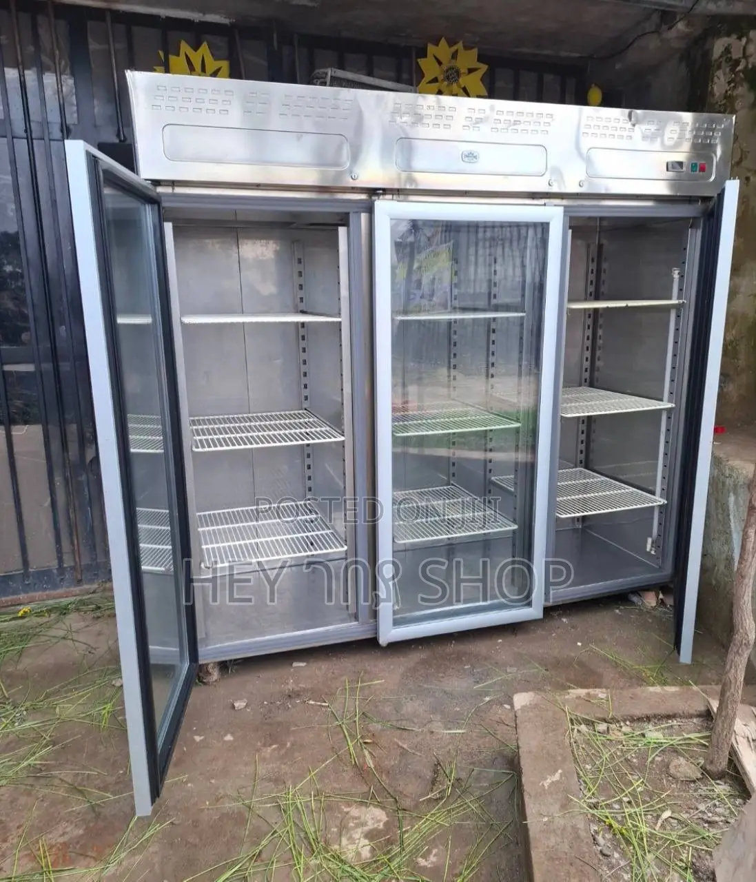 Commercial Stainless Display Chiller / ቺለር