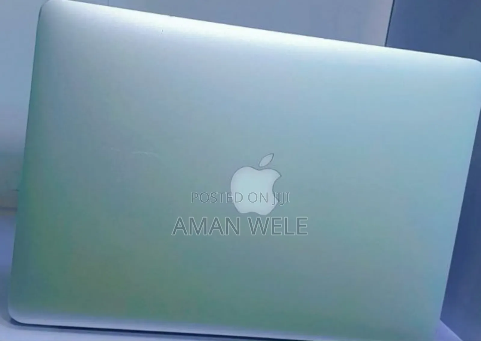 New Laptop Apple MacBook Pro 2017 8GB Intel Core I5 SSD 128GB