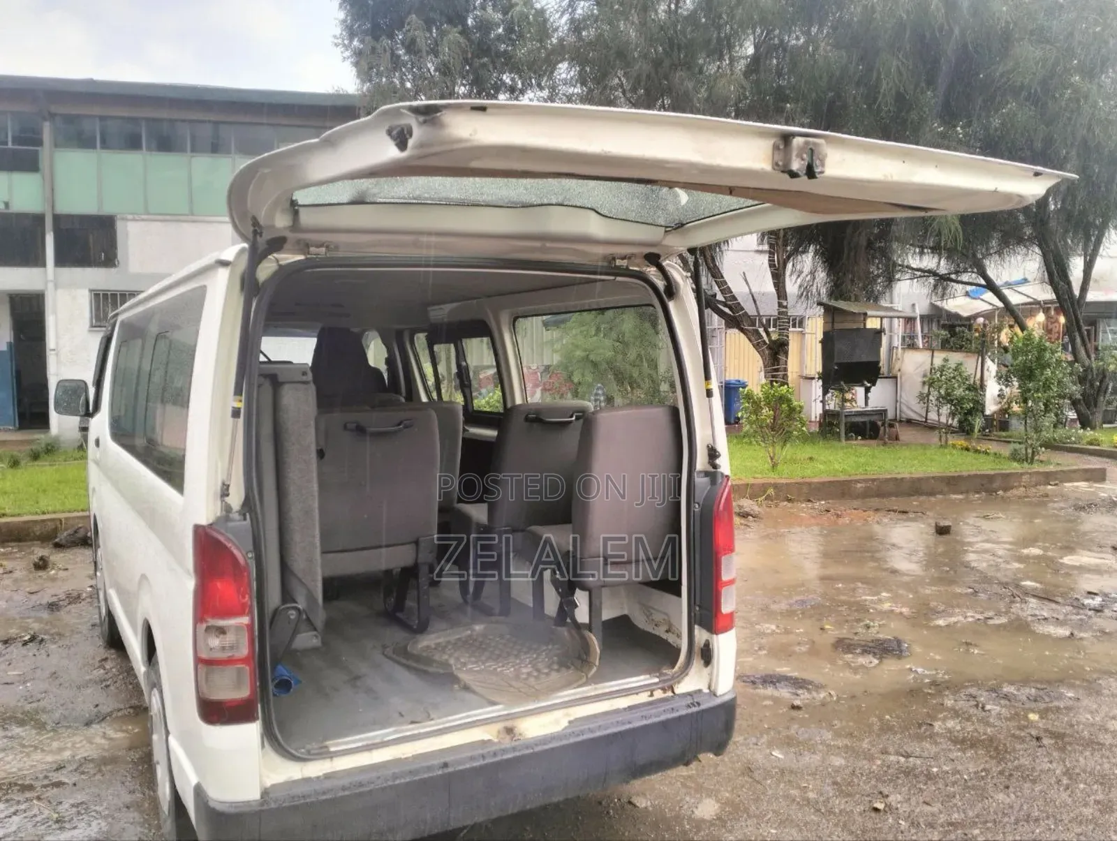 New Toyota Grand HiAce 2010 White