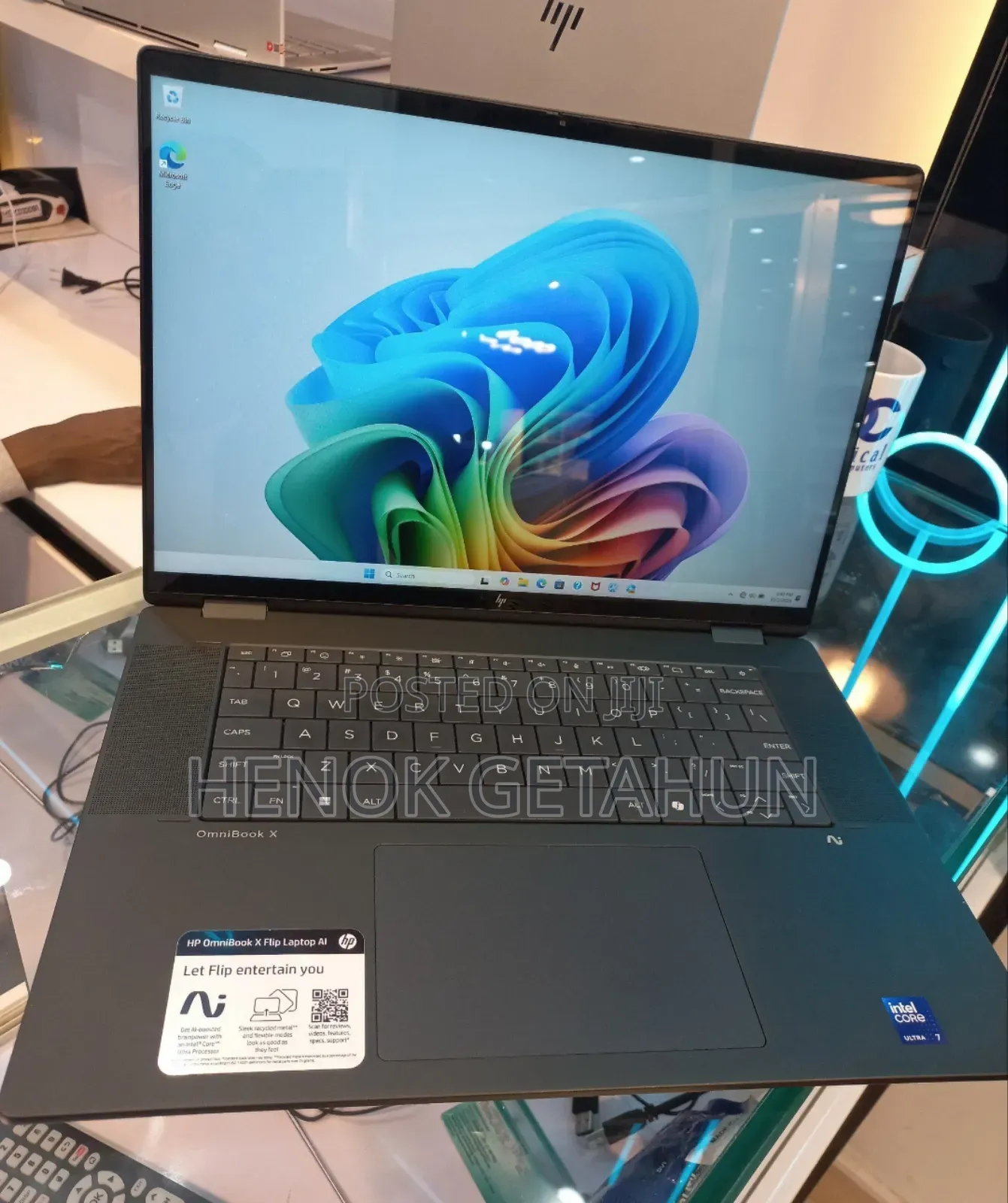 New Laptop HP OmniBook X Flip 16" 16GB Intel Core Ultra 7 SSD 1T