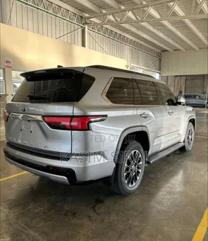Toyota Sequoia TRD Pro 4WD 2024 Silver