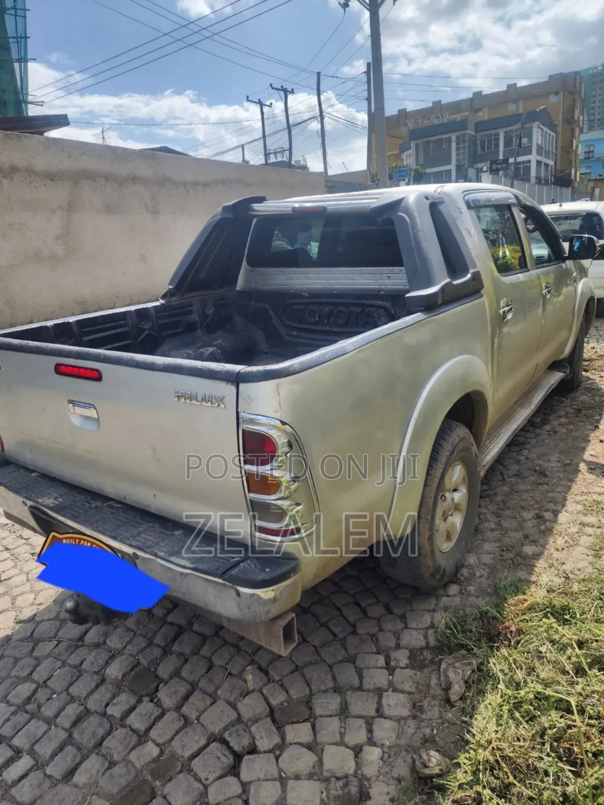 Toyota Hilux 2011 Silver