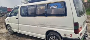 Toyota HiAce 2008 White