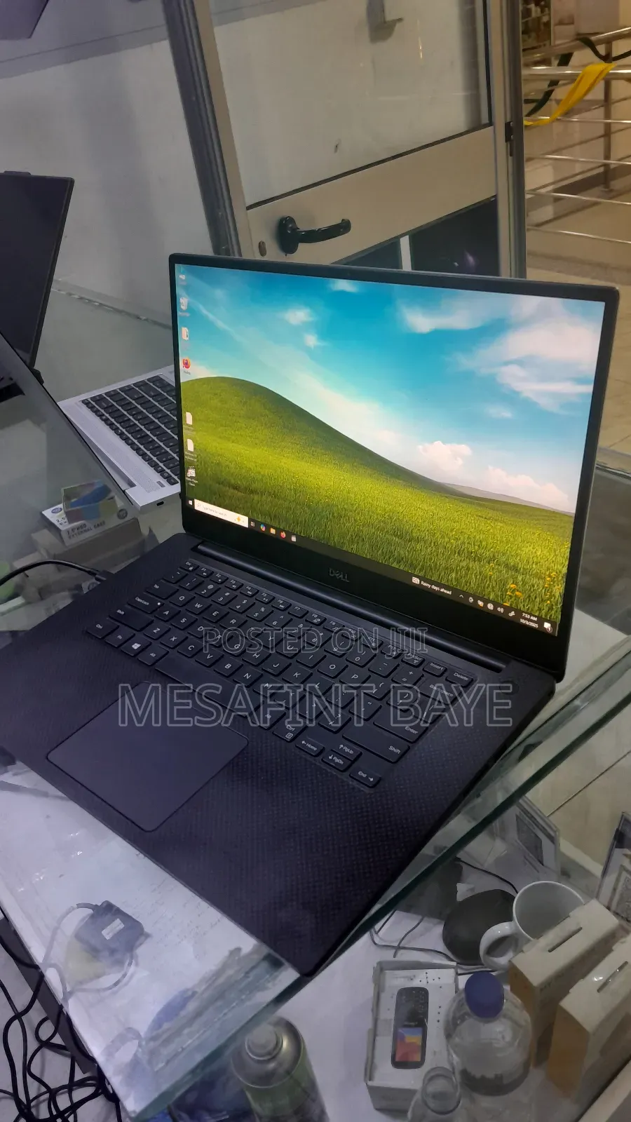 New Laptop Dell Precision 5540 16GB Intel Core I7 SSD 512GB