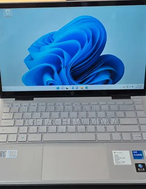 New Laptop HP Spectre X360 16GB Intel Core I5 SSD 512GB