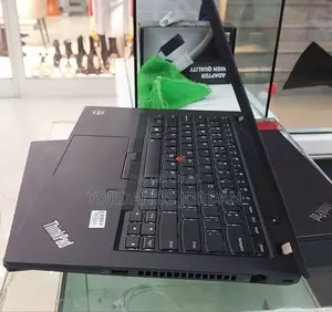 New Laptop Lenovo ThinkPad T495s 16GB AMD Ryzen 5 SSD 512GB