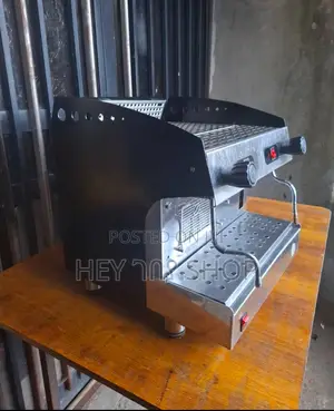 Faema Automatic Coffee Machine/ አውቶማቲክ የቡና ማሽን