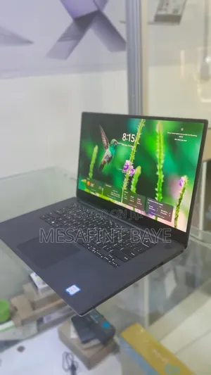 Photo - New Laptop Dell XPS 15 16GB Intel Core I7 SSD 512GB